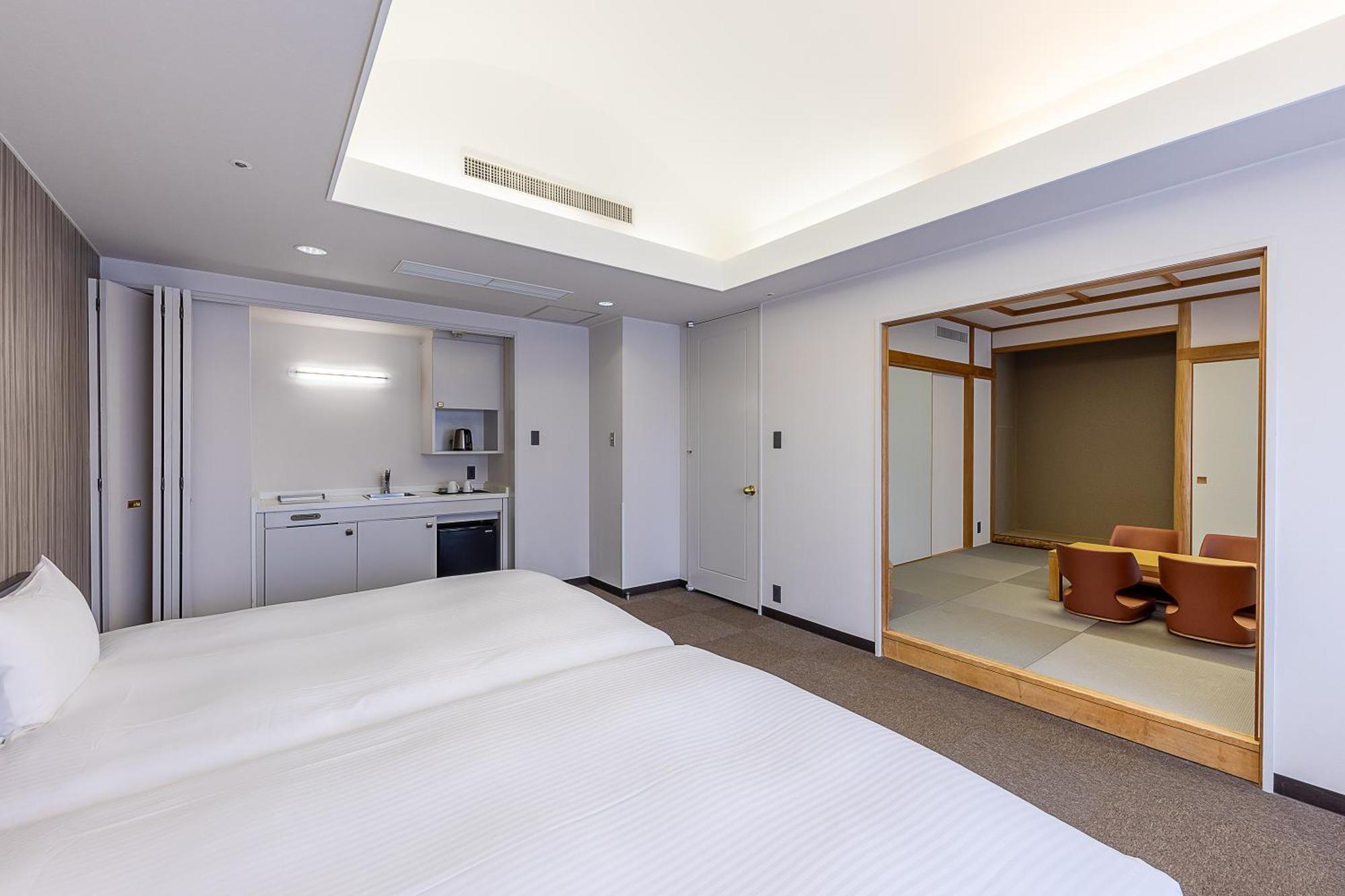 Court Hotel Асахикава Екстериор снимка