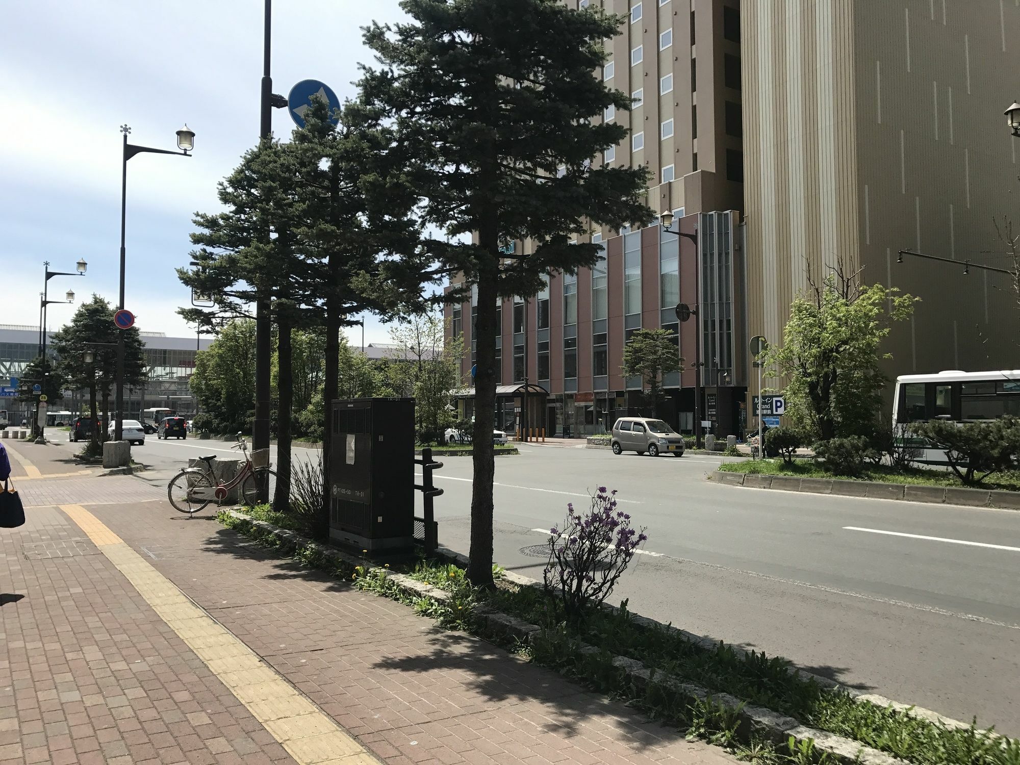 Court Hotel Асахикава Екстериор снимка